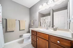 512 Brooks Hollow Ct, Dundee, MI 48131 - Photo 17