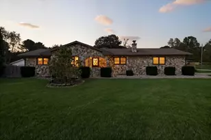 2419 Blanchard Dr, Niles, MI 49120 - Photo 1