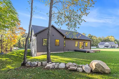 8060 Hunters Crossing, Kalamazoo, MI 49009 - Photo 27