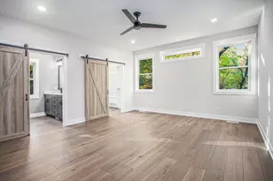 8060 Hunters Crossing, Kalamazoo, MI 49009 - Photo 11