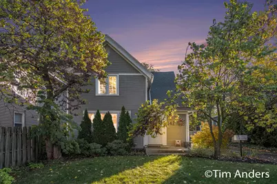 142 Carlton Avenue SE, Grand Rapids, MI 49506 - Photo 1