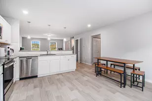 47223 Silver Oaks Blvd, Mattawan, MI 49071 - Photo 9