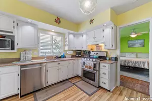2278 Morton Ave, Muskegon, MI 49441 - Photo 17