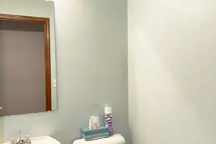 6821 Country Meadows Dr, Kalamazoo, MI 49048 - Photo 13