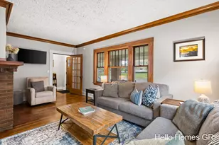 2019 Plainfield Ave NE, Grand Rapids, MI 49505 - Photo 7