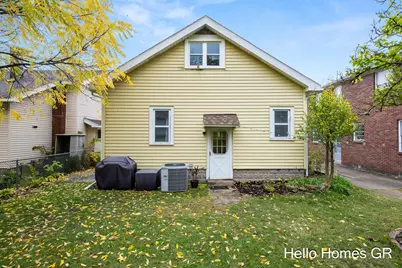 2019 Plainfield Avenue NE, Grand Rapids, MI 49505 - Photo 31