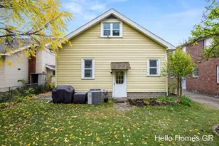 2019 Plainfield Ave NE, Grand Rapids, MI 49505 - Photo 31