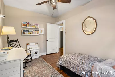 2019 Plainfield Avenue NE, Grand Rapids, MI 49505 - Photo 17