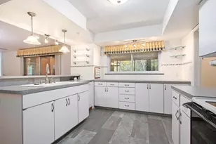 70506 Sunrise Dr, Edwardsburg, MI 49112 - Photo 9