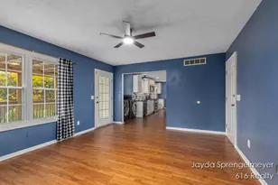 5450 Golfcrest Ct SW, Wyoming, MI 49509 - Photo 17