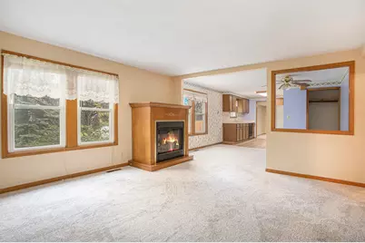 819 Riverside Drive, Battle Creek, MI 49015 - Photo 5