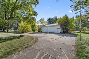 7317 Bristol Rd, Swartz Creek, MI 48473 - Photo 15