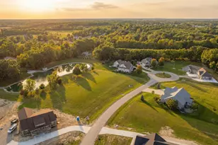 4892 Thompson Heights Dr, Adrian, MI 49221 - Photo 5