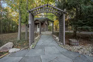 8425 Oakside St, Portage, MI 49002 - Photo 33