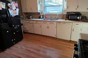 1671 Catherine Ave, Muskegon, MI 49442 - Photo 5