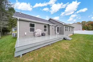 5177 Stone River Rd, Jackson, MI 49201 - Photo 37