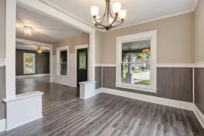 402 Michigan Avenue, Dowagiac, MI 49047 - Photo 13