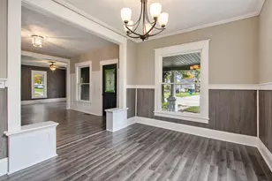 402 Michigan Ave, Dowagiac, MI 49047 - Photo 13