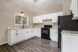 402 Michigan Ave, Dowagiac, MI 49047 - Photo 17