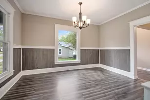 402 Michigan Ave, Dowagiac, MI 49047 - Photo 11