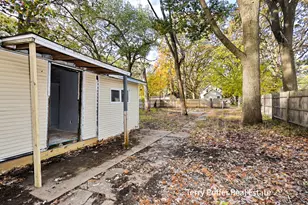 2521 Sanford St, Muskegon Heights, MI 49444 - Photo 7