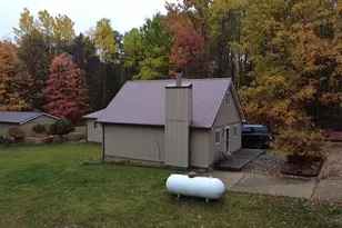 108 Deerwood Ct, Roscommon, MI 48653 - Photo 9