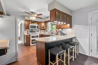 4280 Romence Road, Portage, MI 49024 - Photo 5