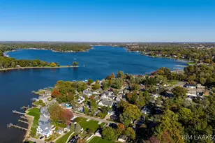 1340 S Shore Dr, Holland, MI 49423 - Photo 33