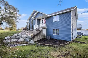 3214 7th St, Wayland, MI 49348 - Photo 23