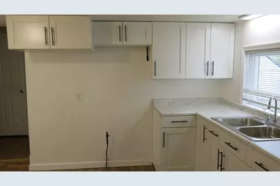 735 Bright Water Drive, Coldwater, MI 49036 - Photo 7