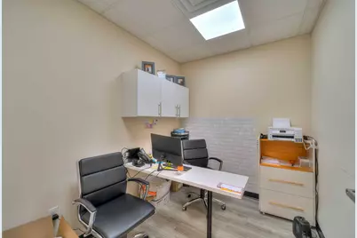 900 E Michigan Avenue, Jackson, MI 49201 - Photo 17