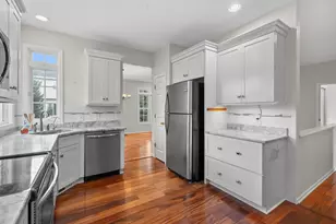 7961 Kilmory Cir, Portage, MI 49024 - Photo 9