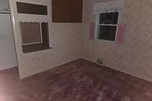 5667 Brunswick Blvd, Waterford, MI 48327 - Photo 13