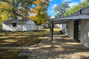 5667 Brunswick Blvd, Waterford, MI 48327 - Photo 23