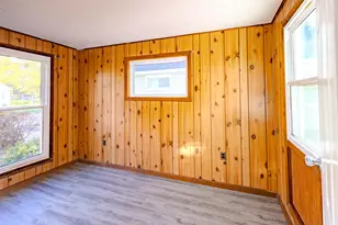 2525 Reynolds St, Muskegon Heights, MI 49444 - Photo 9