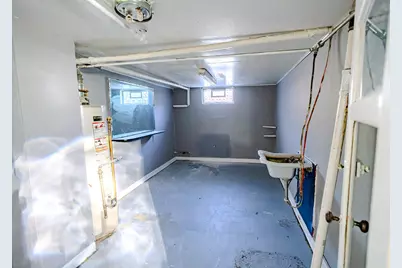 2525 Reynolds Street, Muskegon Heights, MI 49444 - Photo 23