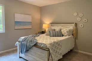 1027 Rebecca St, Marshall, MI 49068 - Photo 11