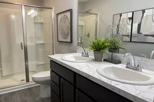 1027 Rebecca St, Marshall, MI 49068 - Photo 15