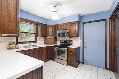 5700 Kies Street NE, Rockford, MI 49341 - Photo 9