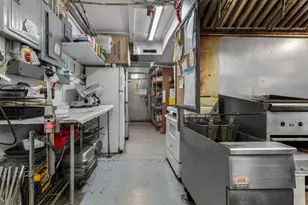 5036 Paw Paw Lake Rd, Coloma, MI 49038 - Photo 17