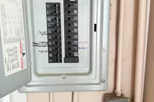 21345 Inkster Rd, Farmington, MI 48336 - Photo 7