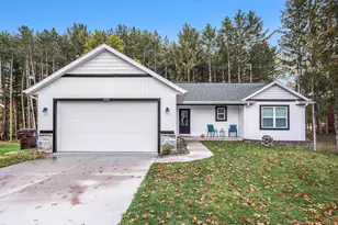 13142 Spruce Ridge Dr NE, Gowen, MI 49326 - Photo 5