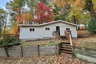 17692 Lake Dr, Barryton, MI 49305 - Photo 7