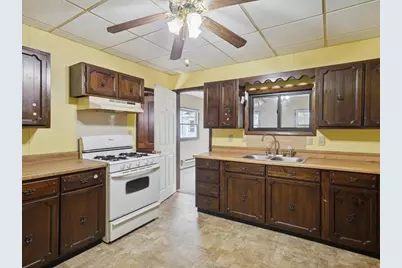 239 N Dwight Street, Jackson, MI 49202 - Photo 13