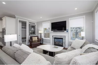 1323 Bennaville Avenue, Birmingham, MI 48009 - Photo 29