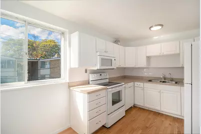 4030 13 Mile #I 3, Royal Oak, MI 48073 - Photo 15