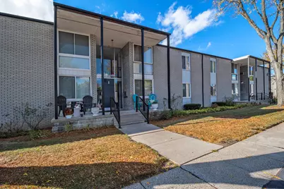 4030 13 Mile #I 3, Royal Oak, MI 48073 - Photo 3