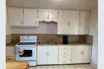 4711 Scottdale Road, Saint Joseph, MI 49085 - Photo 9