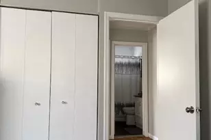 2490 Pinetree Dr, Trenton, MI 48183 - Photo 25