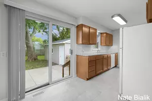 4282 Flamingo Ave SW, Wyoming, MI 49509 - Photo 9